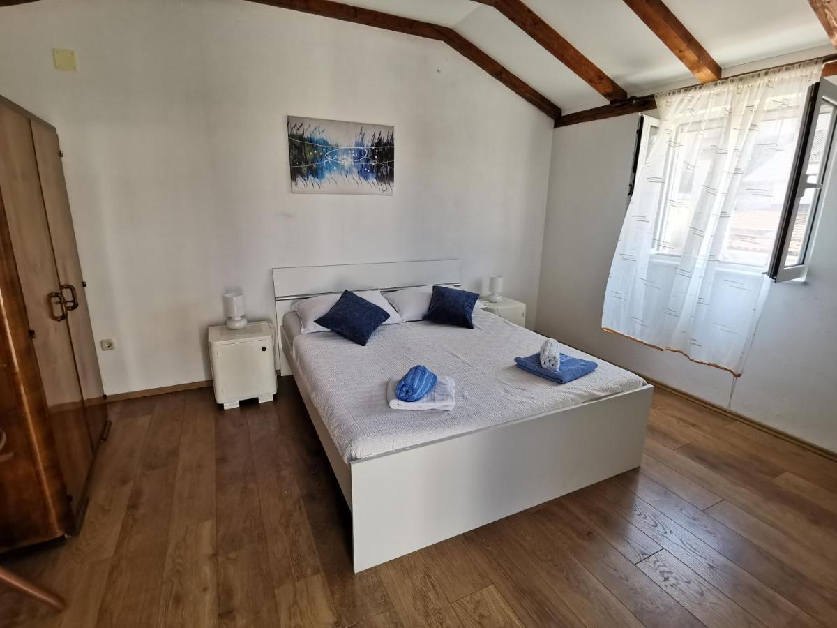 Apartment Titinica Муртер Екстер'єр фото