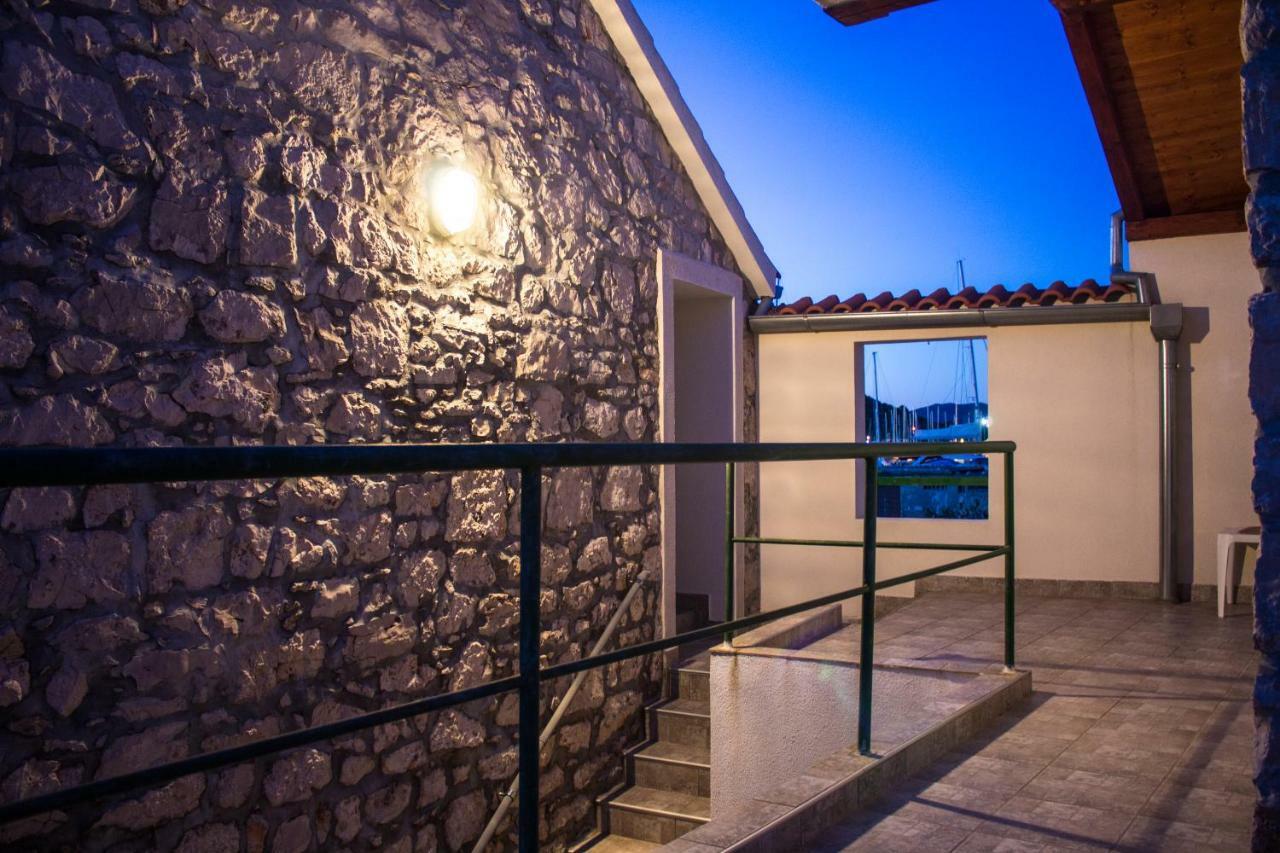 Apartment Titinica Муртер Екстер'єр фото